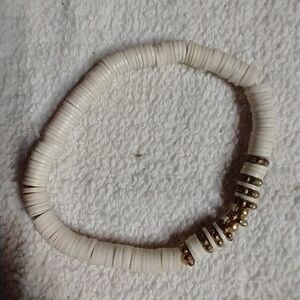 White shell stretch bracelet beach